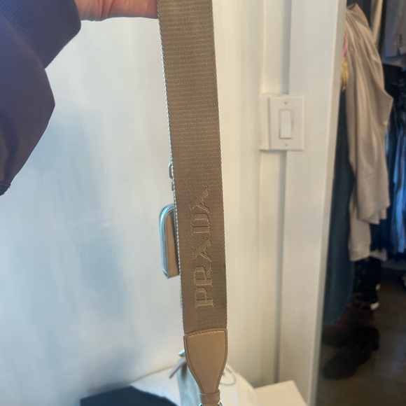 Prada triangle bag - Picture 2 of 11